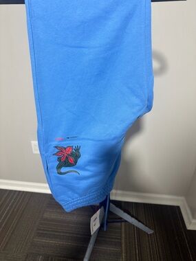 Men’s Lacoste x Netflix Croc Print Sweatpants